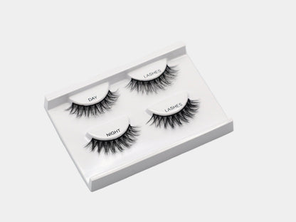 Doll Eye Day & Night Duo lashes on tray